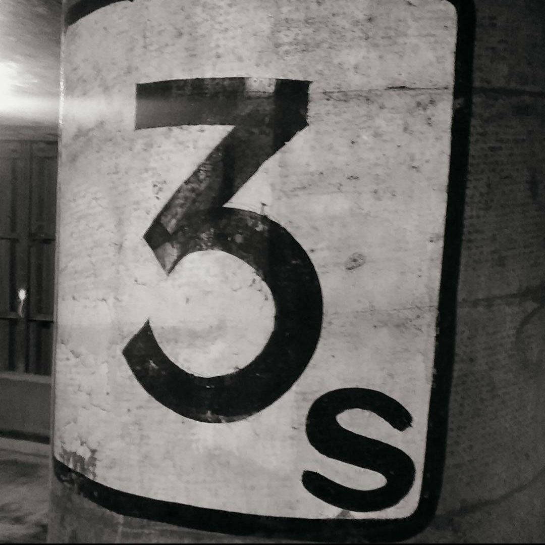 Love 8